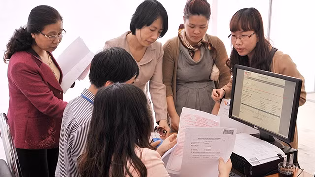 Đề xuất sửa đổi một số mức thuế đã và đang vấp phải các ý kiến trái chiều. Ảnh: ANH NAM