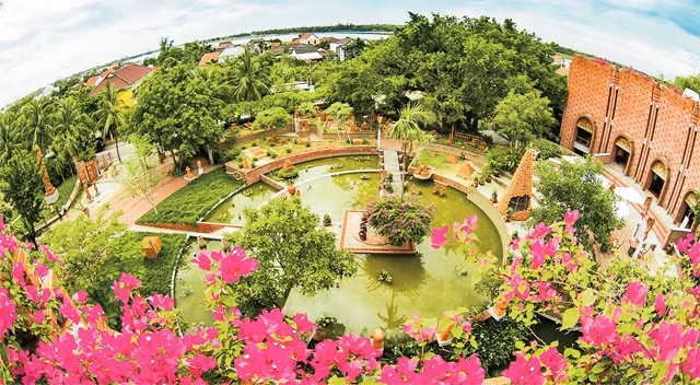 Công viên đất nung Thanh Hà - giải Công trình của Năm 2016.