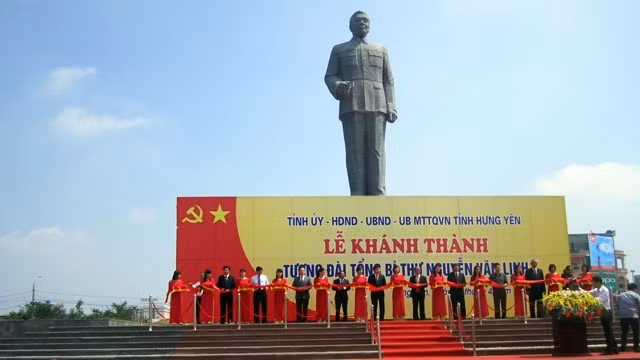 Khánh thành tượng đài Tổng Bí thư Nguyễn Văn Linh
