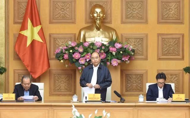 Thủ tướng yêu cầu cách ly phải kiên quyết, bắt buộc đối với mọi người từ vùng dịch vào Việt Nam