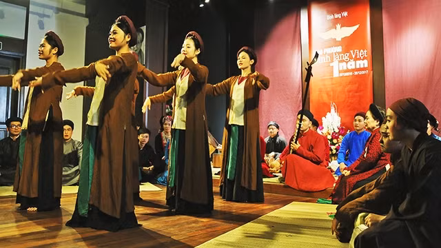 Giáo phường Đình làng Việt tròn một tuổi