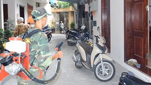 Cảnh giác với sốt xuất huyết & cúm mùa