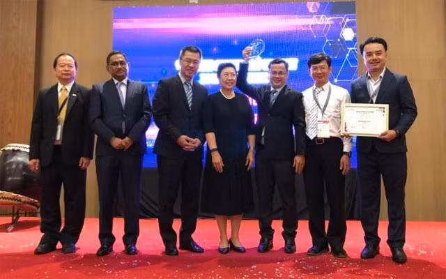 Đà Nẵng nhận Giải thưởng thành phố thông minh