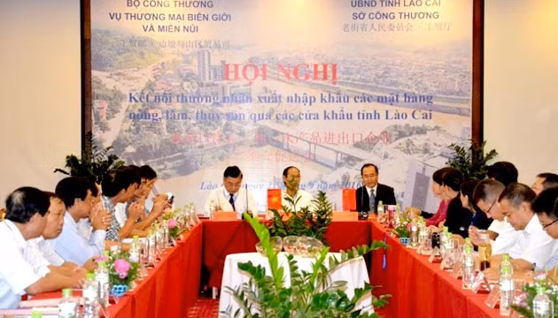 Hội nghị kết nối thương nhân xuất, nhập khẩu mặt hàng nông, lâm, thủy sản qua các cửa khẩu ở tỉnh Lào Cai.