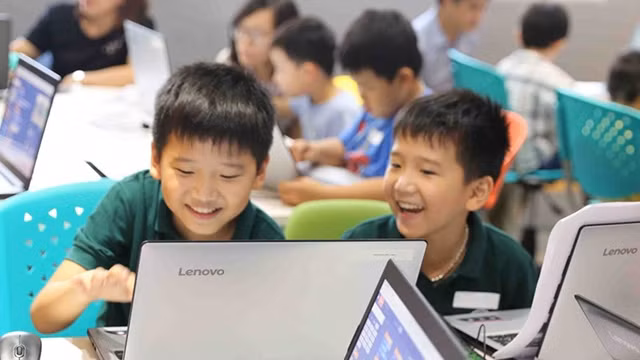 “Vui hè sáng tạo, thổi lửa đam mê”