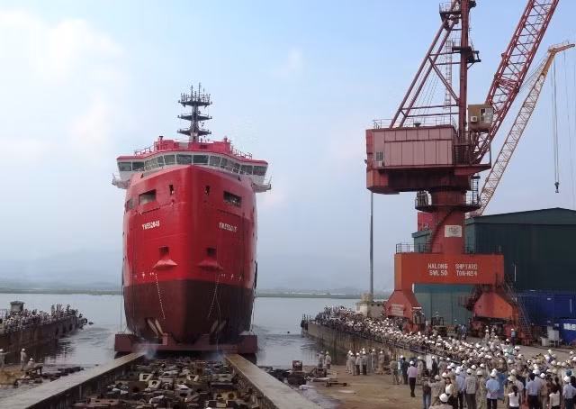 SBIC hạ thủy thành công tàu dịch vụ dầu khí số 2