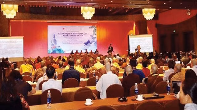 Quang cảnh hội thảo khoa học quốc tế “Trần Nhân Tông và Phật giáo Trúc Lâm – Đặc sắc tư tưởng, văn hóa”.