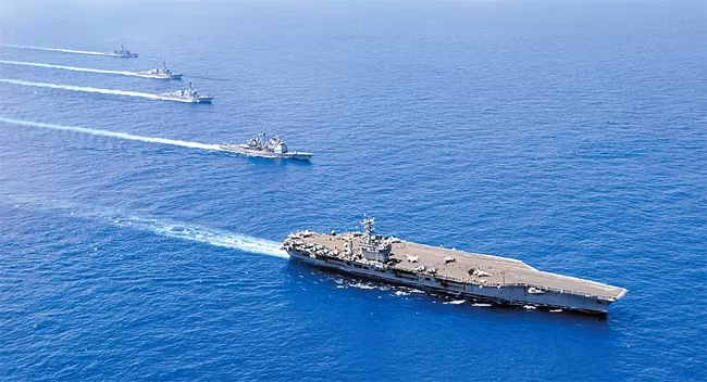 Nhóm tàu tiến công Carl Vinson của quân đội Mỹ. Ảnh U.S Navy