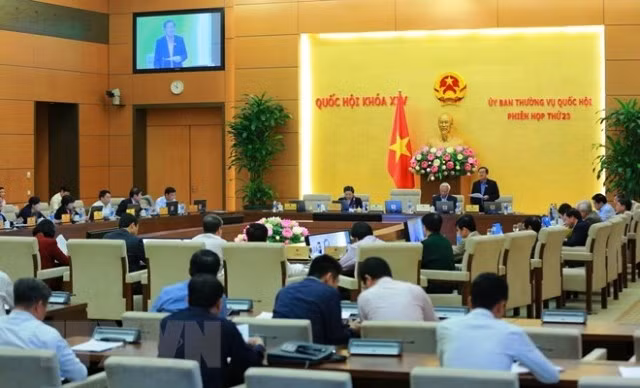 Quang cảnh phiên họp. (Ảnh: TTXVN)