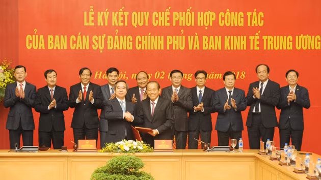 Ban Cán sự Đảng Chính phủ và Ban Kinh tế Trung ương ký kết Quy chế phối hợp công tác.