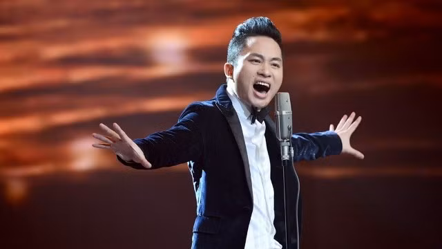 Ca sĩ Tùng Dương sẽ trình diễn tai khai mạc Lễ hội du lịch biển Sầm Sơn 2018.