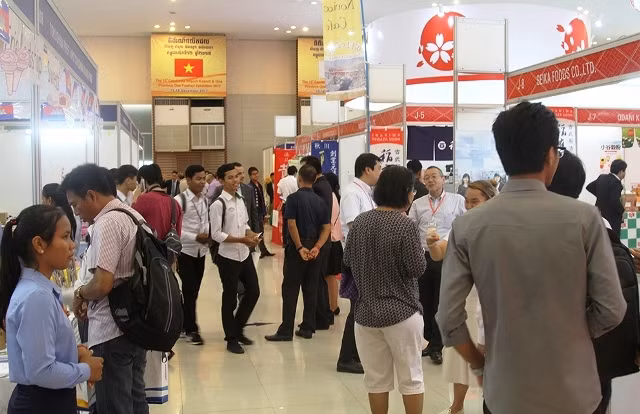 Hội chợ lần này Việt Nam tham gia tám gian hàng giới thiệu các sản phẩm vật liệu xây dựng, thủ công mỹ nghệ, thiết bị điện…