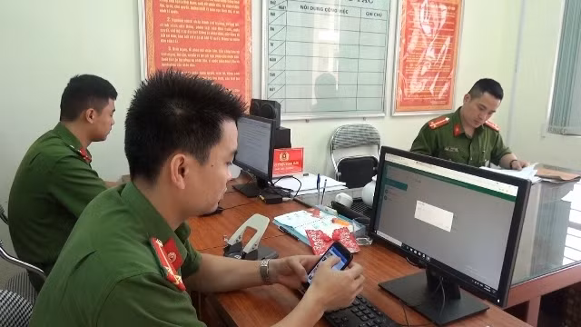 Đội Phòng chống tội phạm sử dụng công nghệ cao (Phòng CSHS, Công an Bắc Cạn) liên tục tiếp nhận nhiều đơn trình báo bị lừa đảo qua mạng xã hội. 
