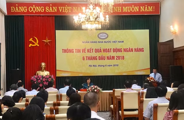 Toàn cảnh buổi họp báo tại Ngân hàng Nhà nước.