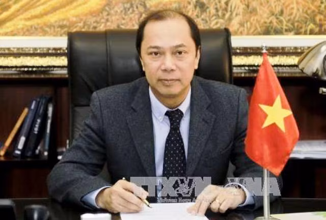 Thứ trưởng Ngoại giao Nguyễn Quốc Dũng.