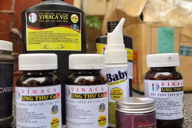 Các “sản phẩm” hỗ trợ điều trị ung thư và nhiều loại bệnh khác từ than tro tre, nứa tại quận Kiến An, Hải Phòng.