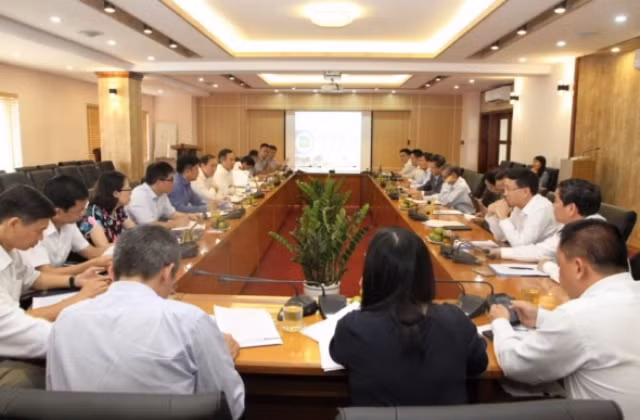 Đánh giá, dự báo xu hướng phát triển thị trường chứng khoán
