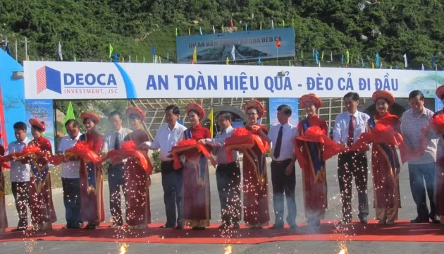 Cắt băng thông xe kỹ thuật hầm Cổ Mã.