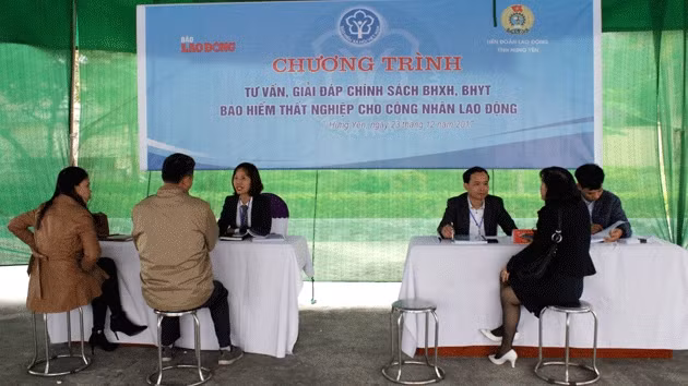 Tư vấn cho người lao động.