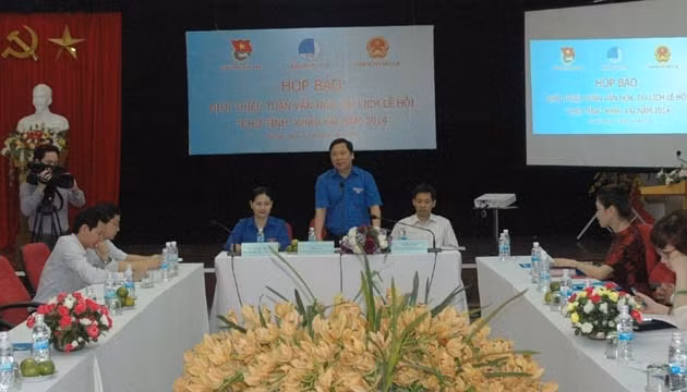 Tuần văn hóa, du lịch lễ hội “Chợ tình” Khâu Vai năm 2014