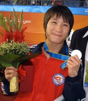 Nguyễn Thị Lụa quyết giành HCV ở SEA Games 27 – tác giả: MINH PHƯƠNG