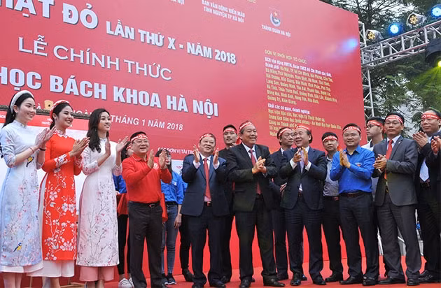 Chính thức bắt đầu Ngày hội hiến máu tình nguyện Chủ nhật đỏ 2018
