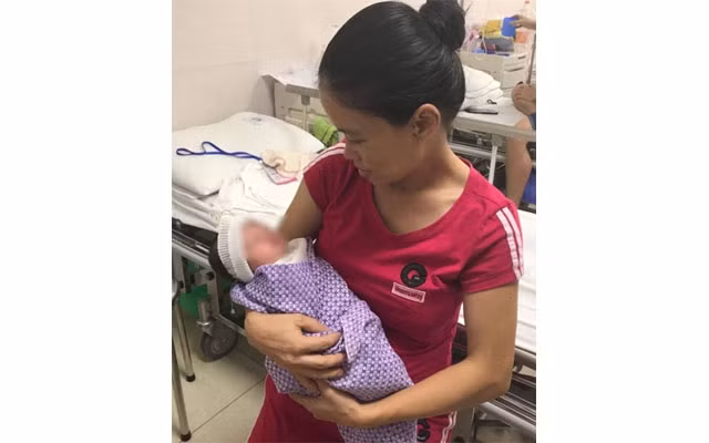 Sức khỏe cháu bé tiến triển tốt sau khi phẫu thuật.