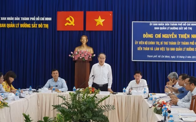 Bí thư Thành ủy TP Hồ Chí Minh Nguyễn Thiện Nhân làm việc với MAUR.