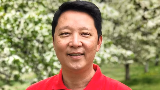 Nhạc trưởng Lê Phi Phi.