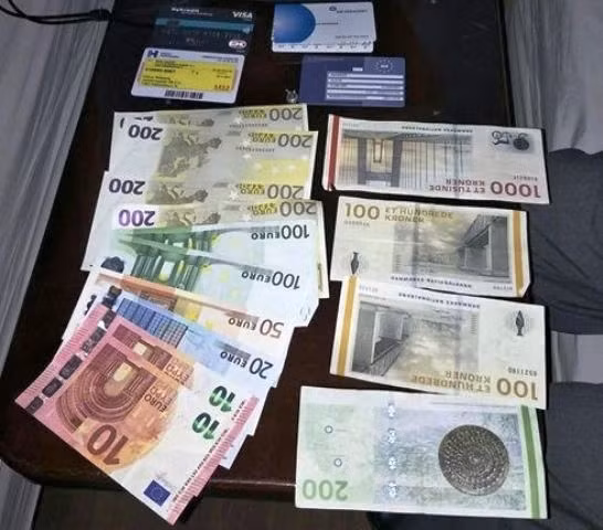 Số tài sản hành khách nước ngoài bỏ quên trên tàu.