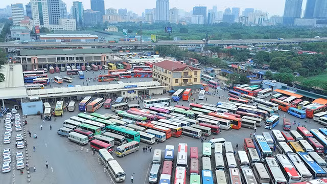 Các ban quản lý bến xe hiện nay hầu như đã chuyển sang mô hình doanh nghiệp. Ảnh: NG.HẢI