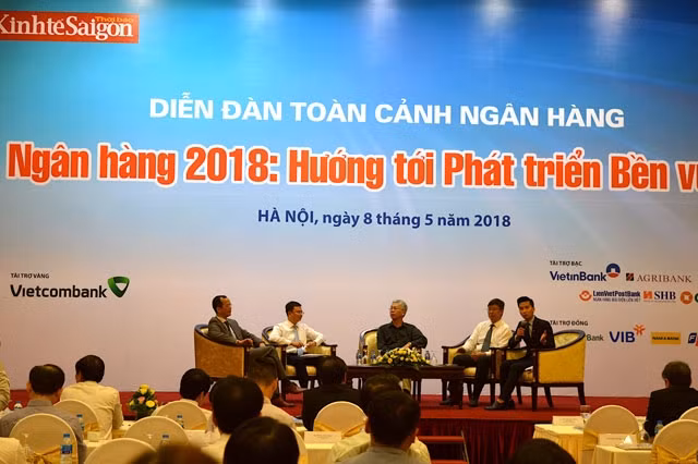 Ngân hàng hướng tới phát triển bền vững