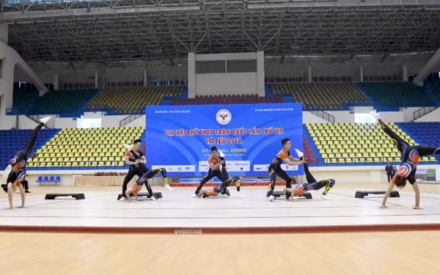 Chủ nhà Hà Nội thể hiện sự vượt trội ở môn thể dục aerobic.
