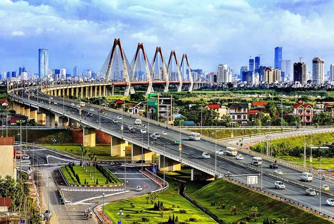 Hà Nội mong muốn hướng tới một mô hình thành phố thông minh mang lại sự tiện ích, an toàn, thân thiện cho mọi người dân. Ảnh: TRƯỜNG THI