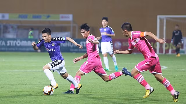 Bóng đá cần nguồn lực bền vững để phát triển. Ảnh: LÊ MINH