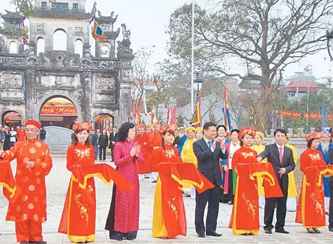 Đình Lệ Mật được tu bổ và khánh thành đầu năm 2013.