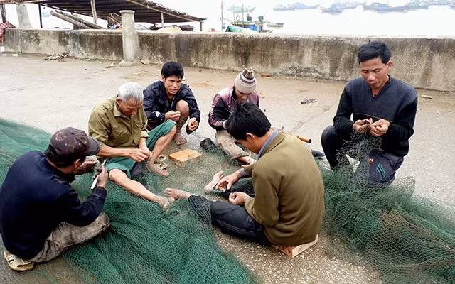 Cần sớm thay đổi tư duy khai thác manh mún, tập trung nguồn vốn đầu tư lớn cho đánh bắt vươn khơi.