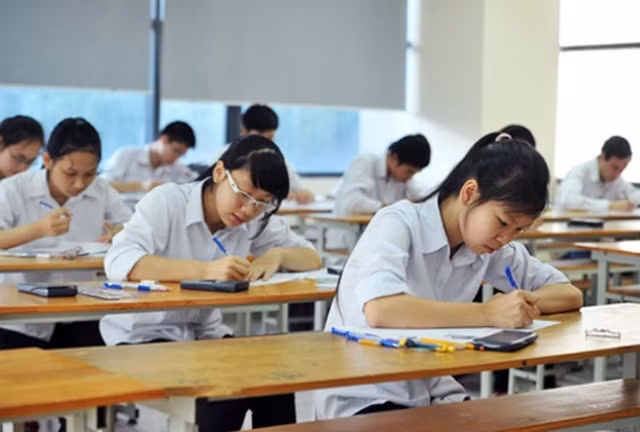 Nhiều nơi có mưa dông dịp thi tốt nghiệp THPT quốc gia