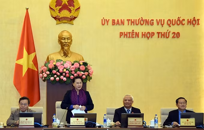 Chủ tịch Quốc hội Nguyễn Thị Kim Ngân phát biểu ý kiến tại phiên họp. Ảnh: PHƯƠNG HOA (TTXVN)