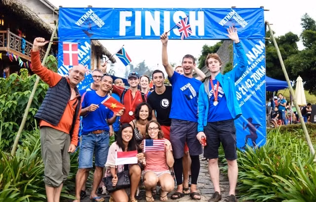 1.500 VĐV tham gia cuộc đua Vietnam Mountain Marathon