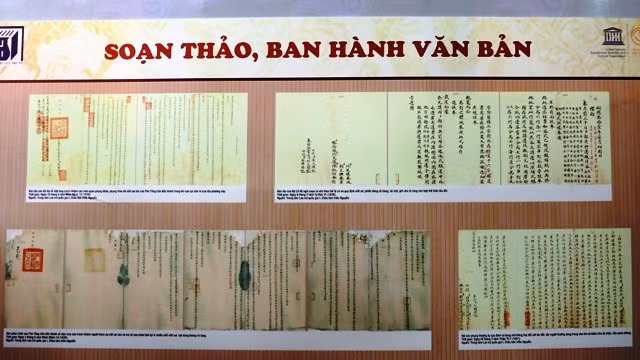 Triển lãm “Văn thư lưu trữ Triều Nguyễn qua Châu bản di sản tư liệu thế giới khu vực Châu Á - Thái Bình Dương”
