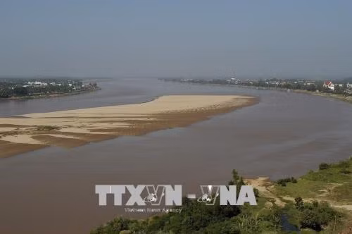 Ngày 23-7, đập thủy điện Xepian-Xe Nam Noy tại huyện Sanamxay, tỉnh Attapeu, Lào đã bị vỡ, gây ngập cho 10 bản ở hạ lưu và làm cô lập hoàn toàn huyện Sanamxay. (Ảnh: EPA/ TTXVN)
