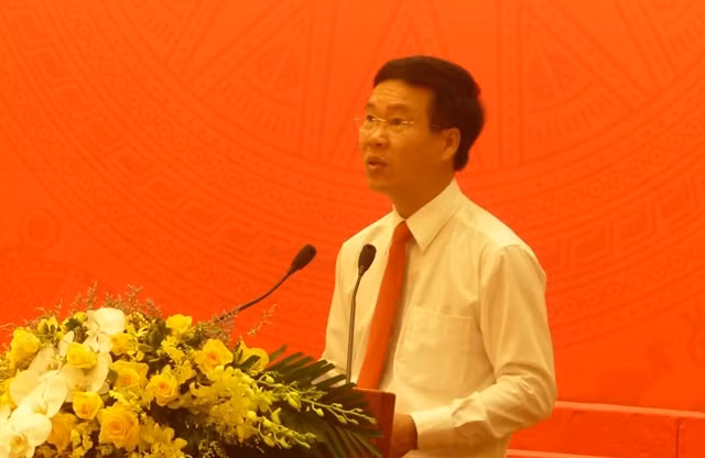 Đồng chí Võ Văn Thưởng, Ủy viên Bộ Chính trị, Bí thư T.Ư Đảng, Trưởng ban Tuyên giáo Trung ương phát biểu tại buổi gặp mặt.