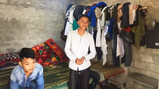 Học sinh vùng sâu, vùng xa Trường THPT Tương Dương 2 thuê trọ trong căn phòng chật chội.