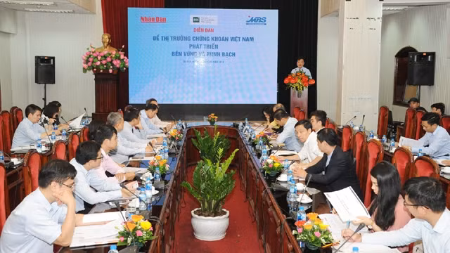 Minh bạch – tạo niềm tin cho nhà đầu tư