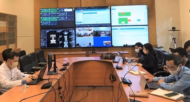 Bệnh viện Đại học Y Hà Nội đã chuẩn bị sẵn sàng cho buổi khai trương nền tảng khám, chữa bệnh từ xa. 