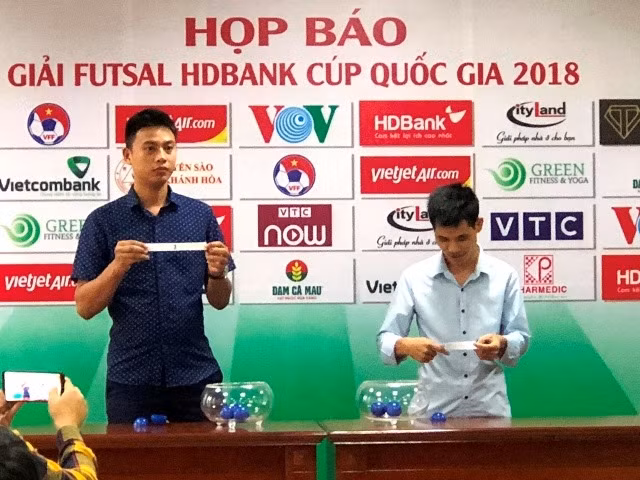 Bốc thăm chọn các cặp đấu của giai đoạn I Giải Futsal HDBank cúp Quốc gia năm 2018