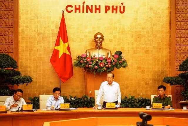 Phó Thủ tướng Thường trực Chính phủ Trương Hòa Bình phát biểu tại Hội nghị.