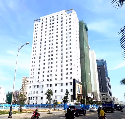 Công trình khách sạn này đã hoàn thành phần thô với 129 phòng xây dựng trái phép.