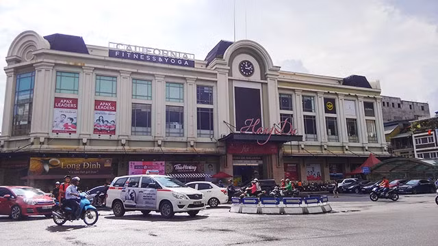 Chợ Hàng Da sau khi chuyển đổi mô hình hoạt động thiếu hiệu quả so trước đây.